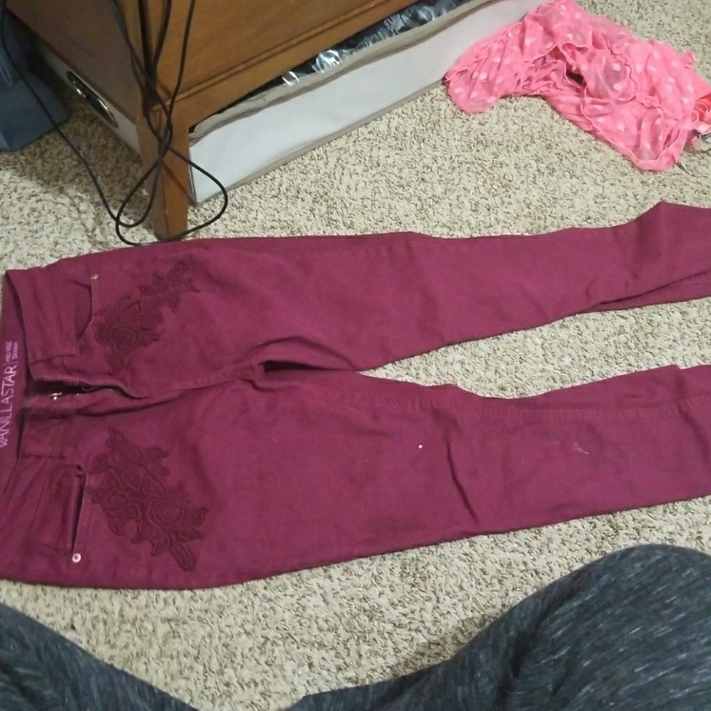 Mid rise skinny jeans